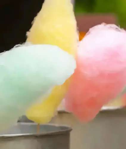 barevné cukrové vaty na akci